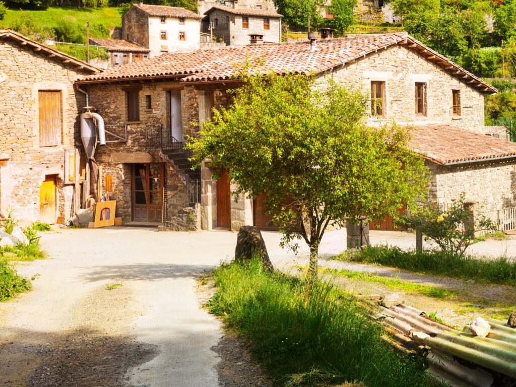 Vivienda de piedra (foto de muestra)